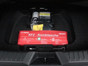 Car image 36