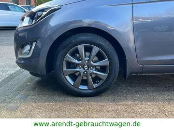 Car image 21