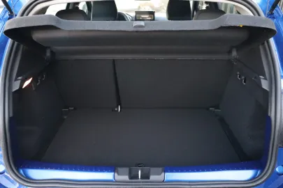 Car image 33