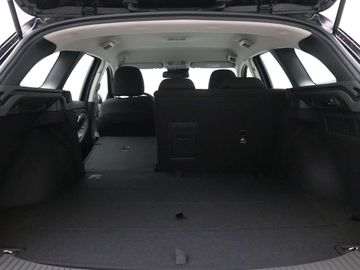 Car image 36