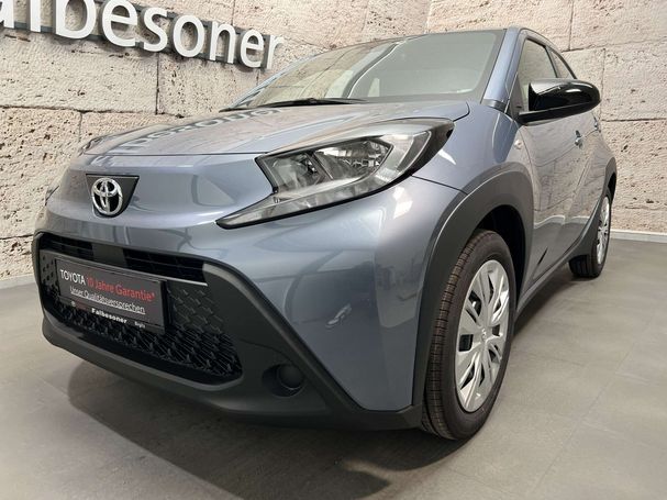 Toyota Aygo X 53 kW image number 2