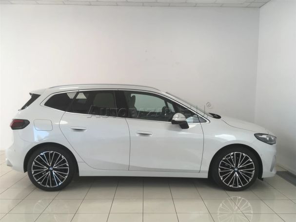 BMW 218d Active Tourer 110 kW image number 16