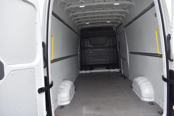 Volkswagen Crafter 35 103 kW image number 7