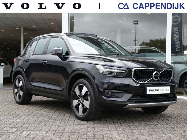 Volvo XC40 1.5 T2 Momentum 95 kW image number 1