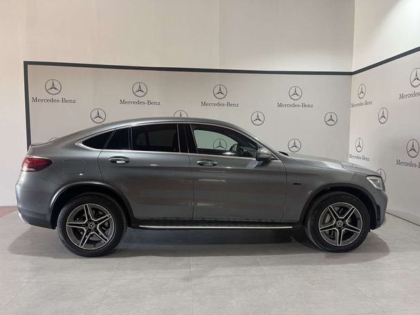 Mercedes-Benz GLC 300 e 4Matic 233 kW image number 3