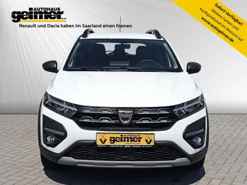 Car image 2