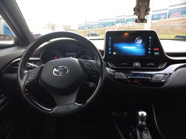 Toyota C-HR 90 kW image number 12