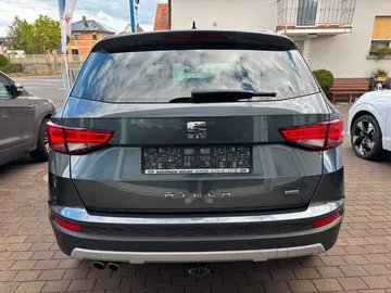 Car image 47