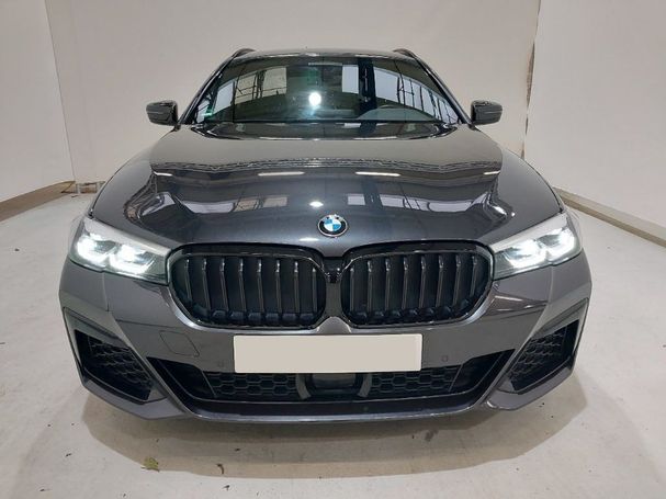 BMW 530d Touring xDrive 210 kW image number 16