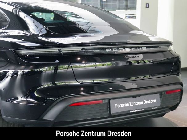 Porsche Taycan 320 kW image number 12