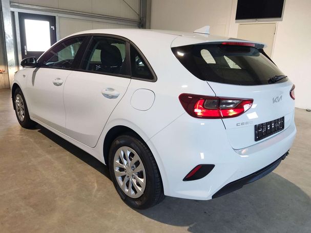 Kia Ceed 1.0 T-GDI 74 kW image number 6