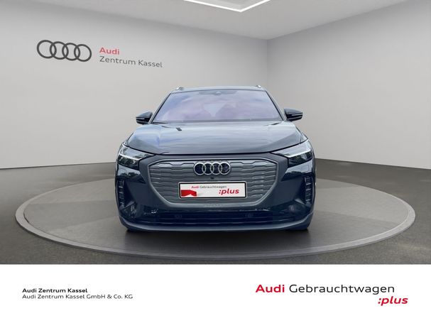 Audi Q4 45 quattro e-tron 195 kW image number 8