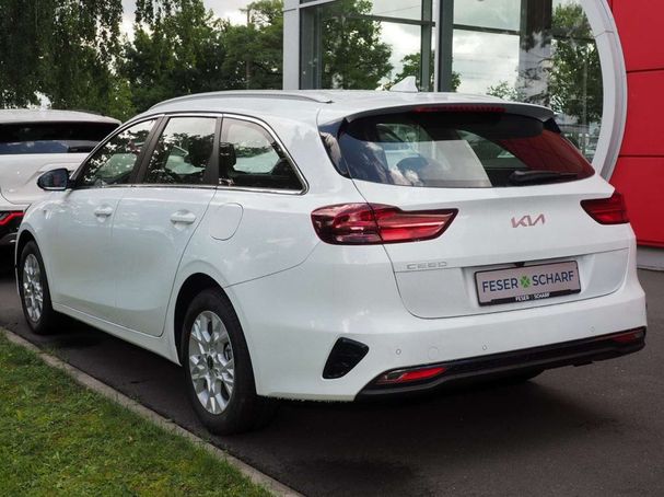 Kia Ceed 1.6 SW Vision 100 kW image number 2