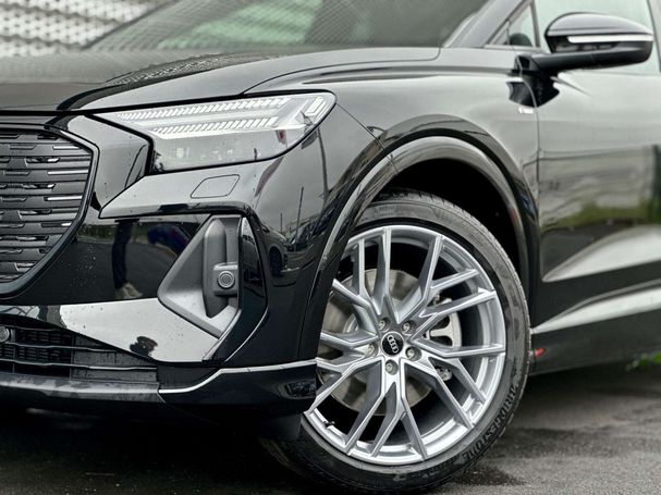 Audi Q4 45 e-tron S-line 210 kW image number 4