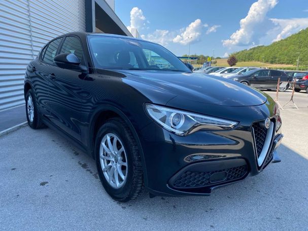 Alfa Romeo Stelvio 2.2 AT8 140 kW image number 2