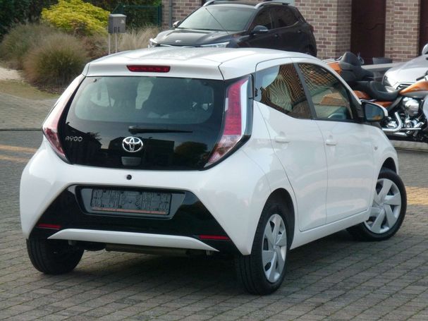 Toyota Aygo 51 kW image number 4