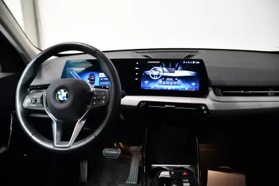 Car image 42