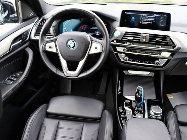 BMW iX3 Impressive 210 kW image number 10