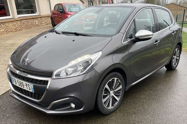 Peugeot 208 PureTech 82 Allure 61 kW image number 1