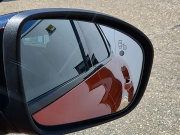 Car image 50