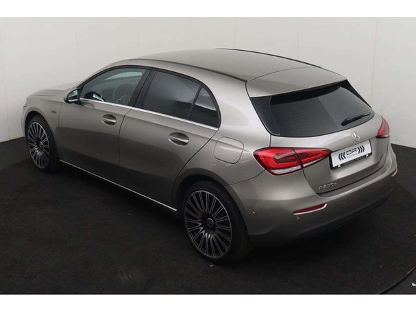 Mercedes-Benz A 250 160 kW image number 4