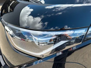 Car image 31