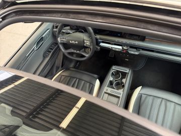 Car image 39