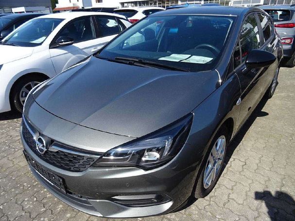 Opel Astra 81 kW image number 1