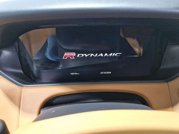 Car image 33