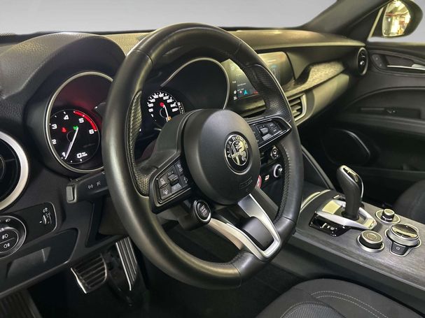 Alfa Romeo Stelvio 2.2 Super 118 kW image number 5