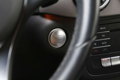 Car image 38