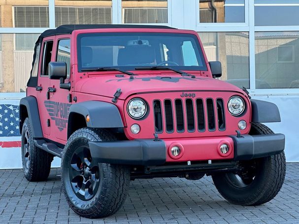 Jeep Wrangler Unlimited 3.6 V6 Sahara 209 kW image number 2