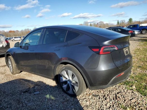 Tesla Model Y AWD 313 kW image number 3