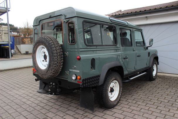 Land Rover Defender 110 TD Station Wagon 90 kW image number 9