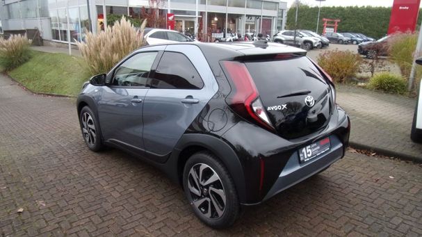 Toyota Aygo X 53 kW image number 6