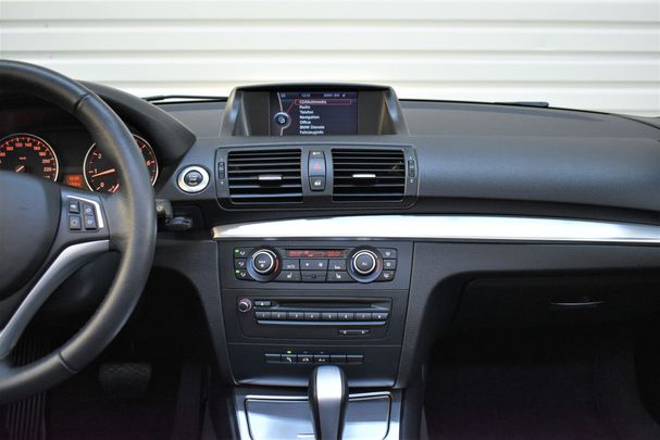 BMW 120i Cabrio 125 kW image number 18