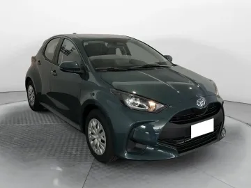 Car image 2