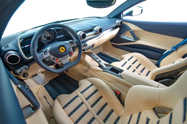 Ferrari 812 Superfast 588 kW image number 11