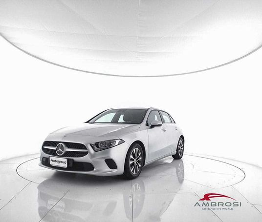 Mercedes-Benz A 160 80 kW image number 1