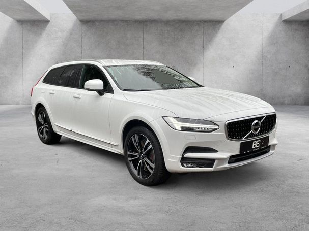 Volvo V90 Cross Country D5 AWD Geartronic Pro 173 kW image number 2