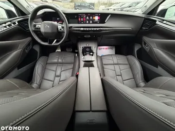 Car image 38