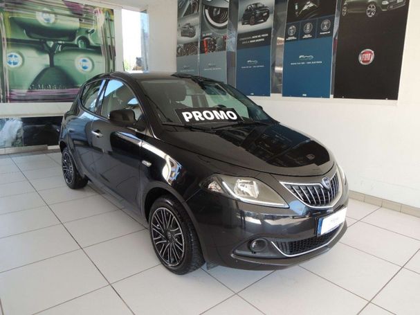 Lancia Ypsilon 51 kW image number 1