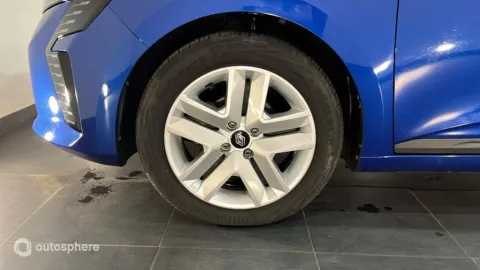 Car image 20