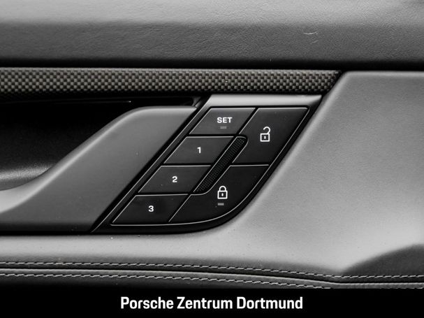 Porsche Taycan Turbo Sport Turismo 650 kW image number 16