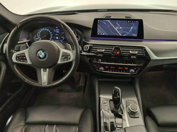 BMW 530d Touring M Sportpaket 210 kW image number 4