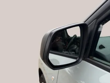 Car image 41