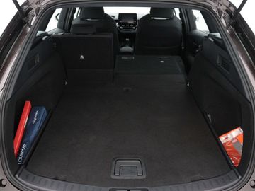 Car image 36