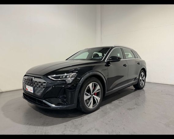 Audi Q8 55 quattro e-tron 300 kW image number 1