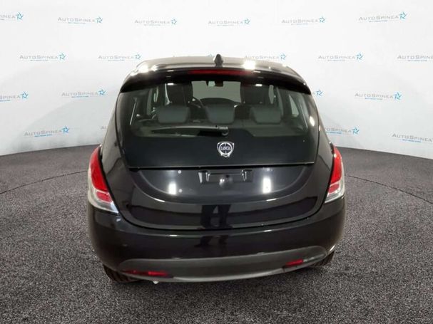 Lancia Ypsilon 51 kW image number 5