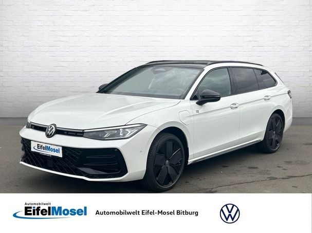 Volkswagen Passat 1.5 eHybrid R-Line DSG 200 kW image number 1